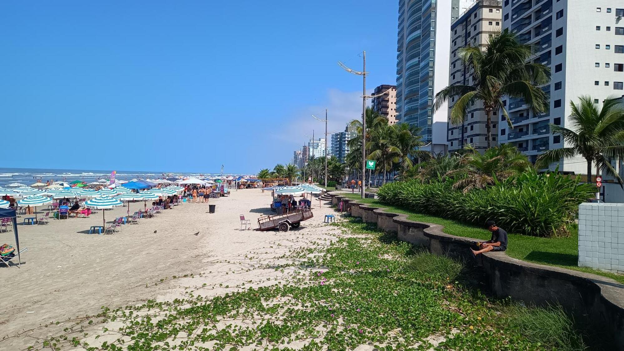 Apartamento Pe Na Areia Vila Caicara Praia Grande  Exterior photo